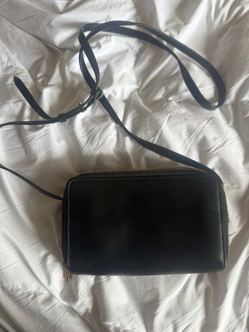 Tory Burch Black Leather Crossbody Wallet - Picture 4 of 7